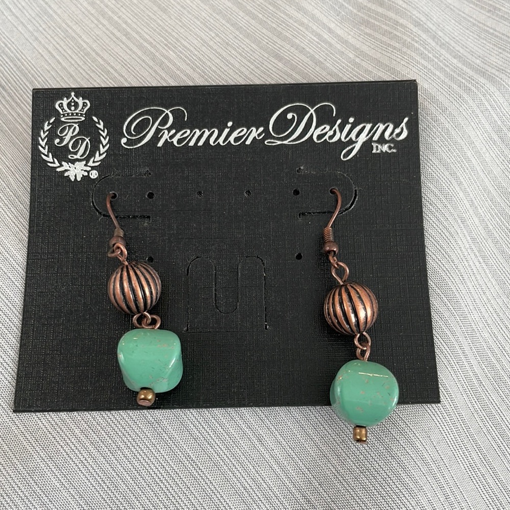 Premier designs ambassador earrings.